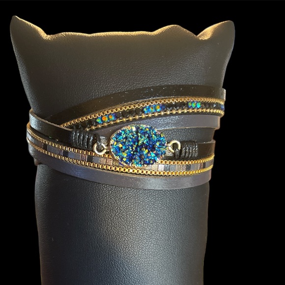 Multi-Layered Bohemian Bracelet - Picture 1 of 6